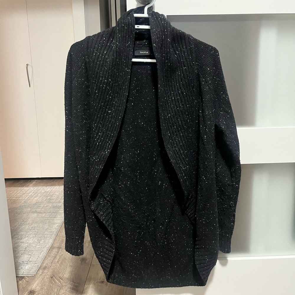 Aritzia Talula Cardigan